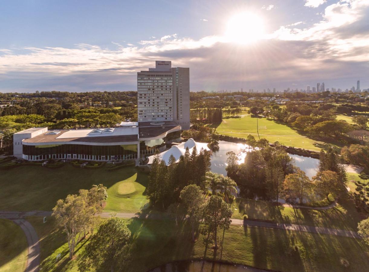Racv Royal Pines Resort Gold Coast Benowa Экстерьер фото Aerial view of the hotel