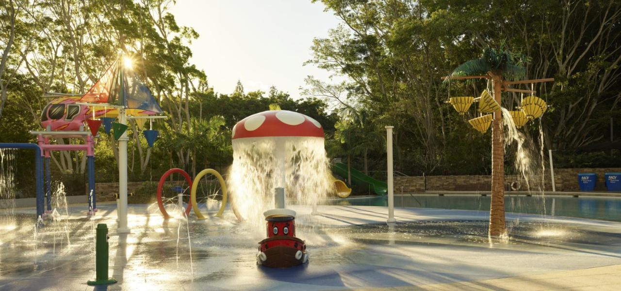 Racv Royal Pines Resort Gold Coast Benowa Экстерьер фото The water park at the resort